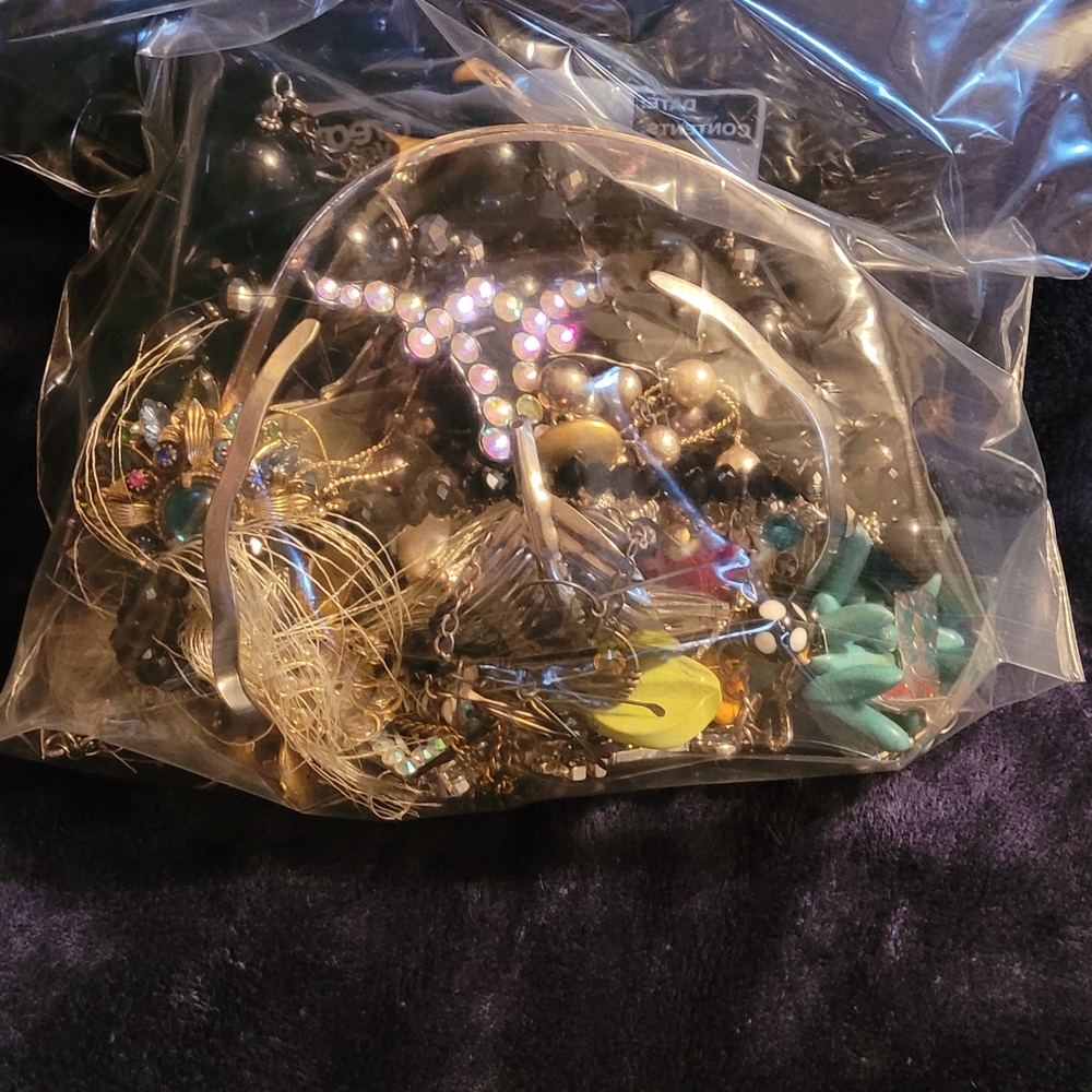 Elegant Multi-Color Jewelry Set